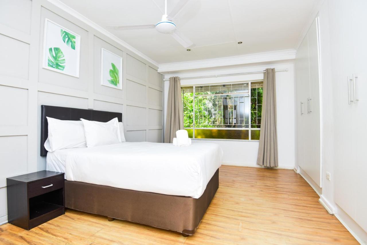 Spacious Menlyn Maine Villa Pretoria Exterior photo